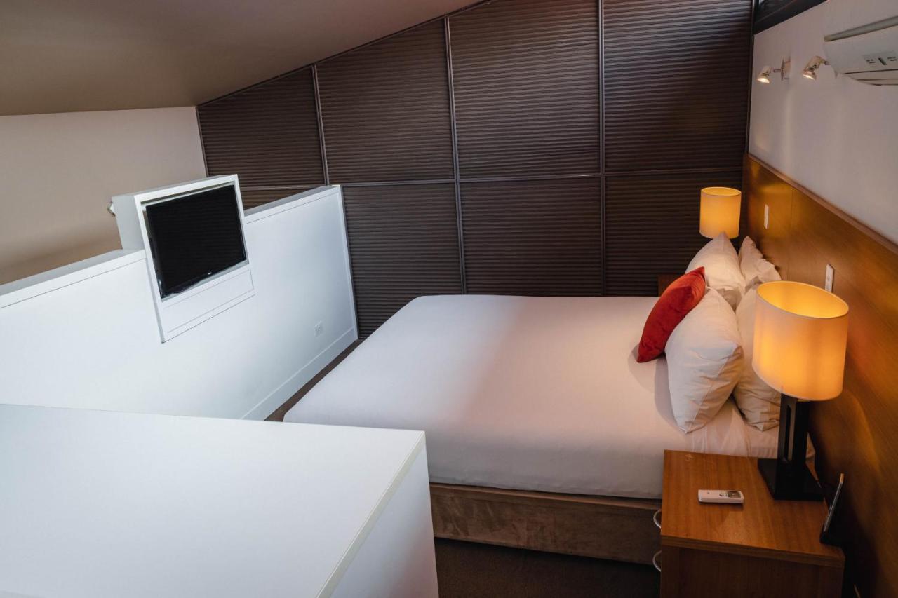 โรงแรมเดอะเฮนรี่โจนส์อาร์ท โฮบาร์ต ภายนอก รูปภาพ A bedroom in a typical apartment